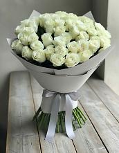 Букет 35 Белых роз в Яжелбицы