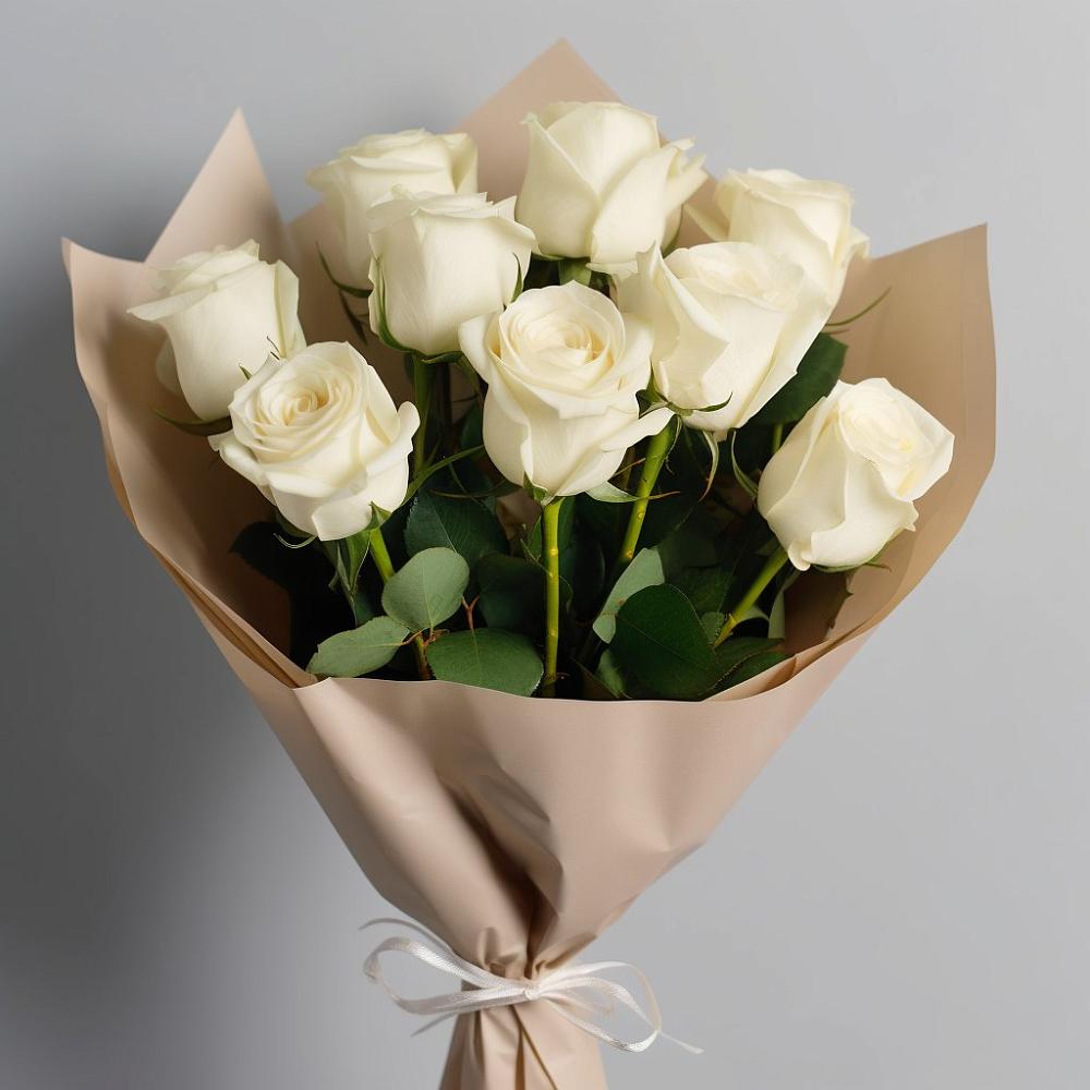 Букет 9 Белых роз Эдлесс Лав в Яжелбицы