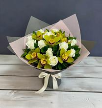 Букет цветов из:  Орхидеи и Розы в Яжелбицы