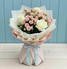 Букет цветов из:  Розы в Яжелбицы