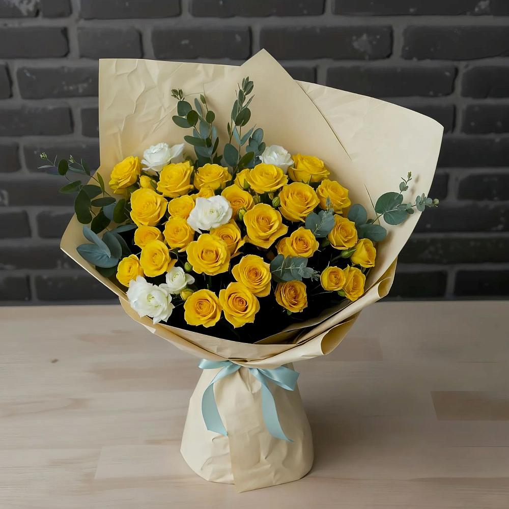 Букет цветов из: Розы в Яжелбицы