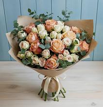Букет цветов из:  Альстромерии и Розы #REPLACE_PRED# Яжелбицы