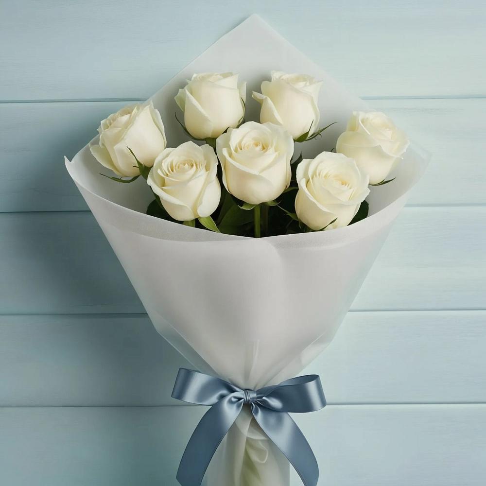 Букет 7 Белых роз Эдлесс Лав в Яжелбицы